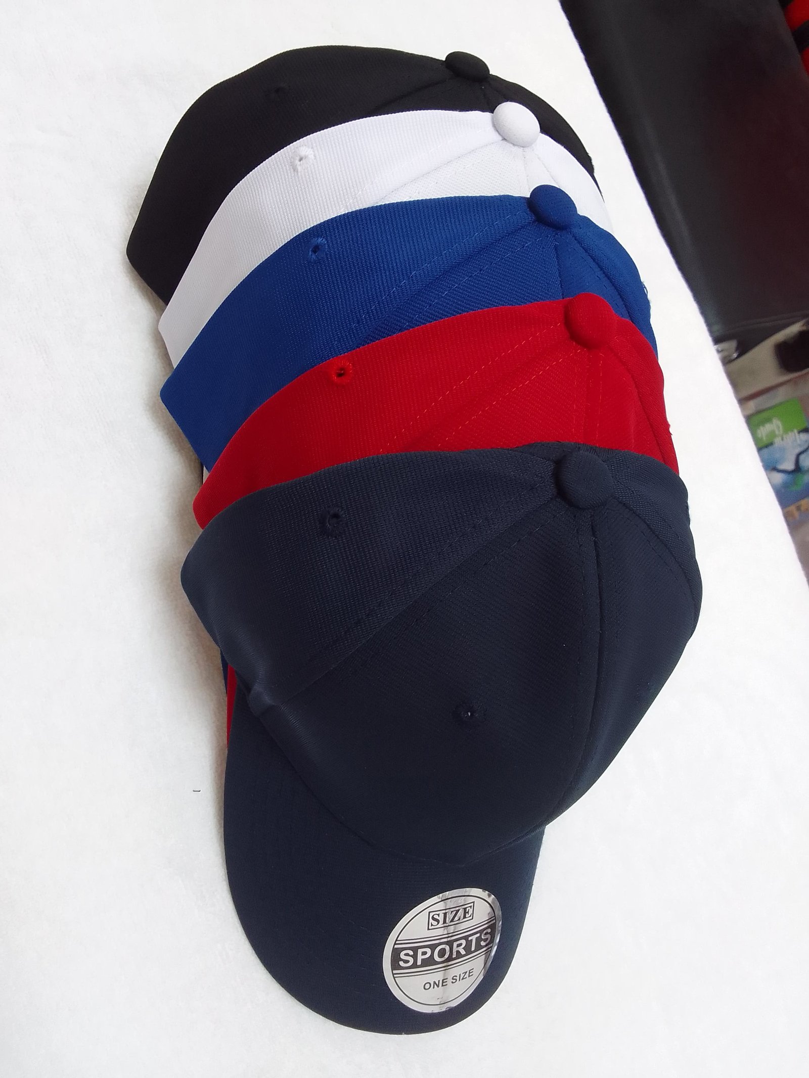 Flexifit Caps Supplier Dubai